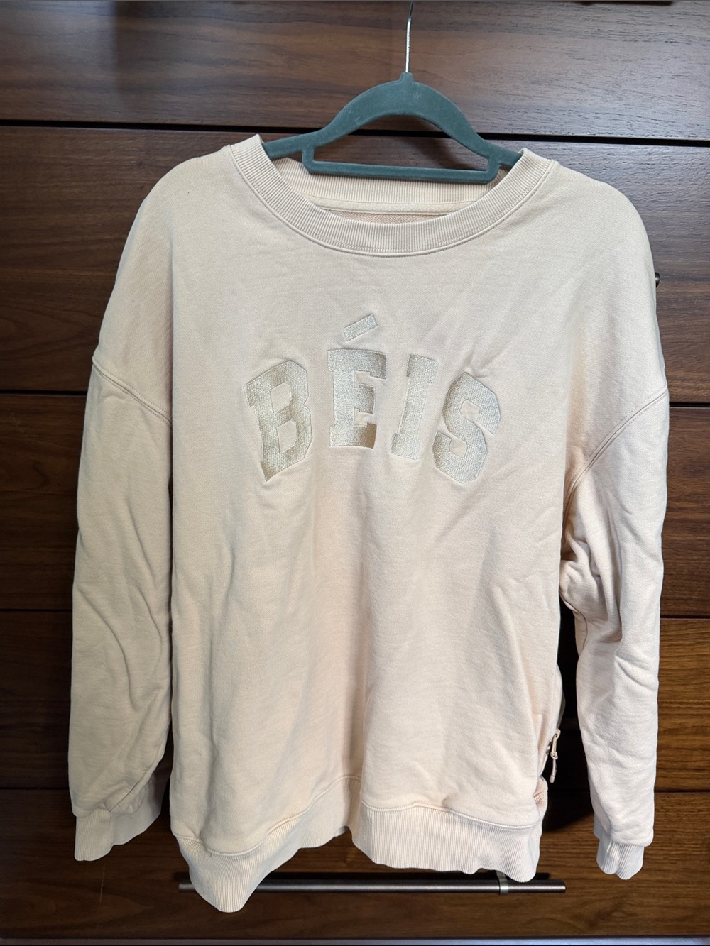 BEIS Embroidered Crewneck Sweatshirt in Blush